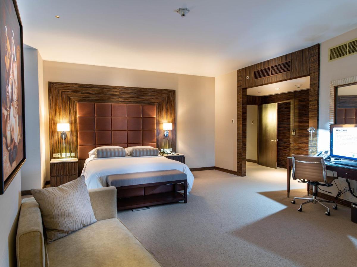 City Centre Rotana Доха Стая снимка
