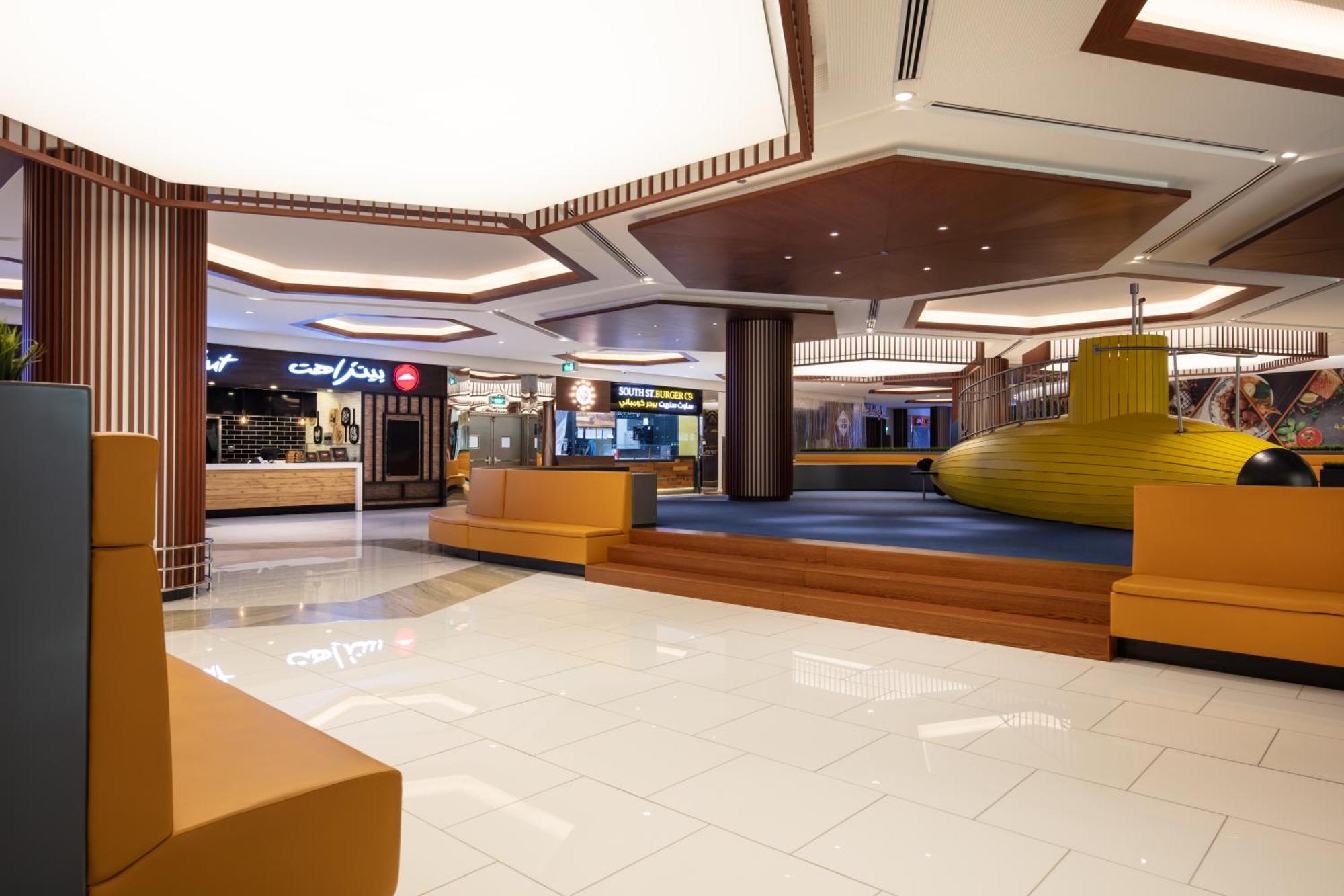 City Centre Rotana Доха Екстериор снимка The interior of the terminal