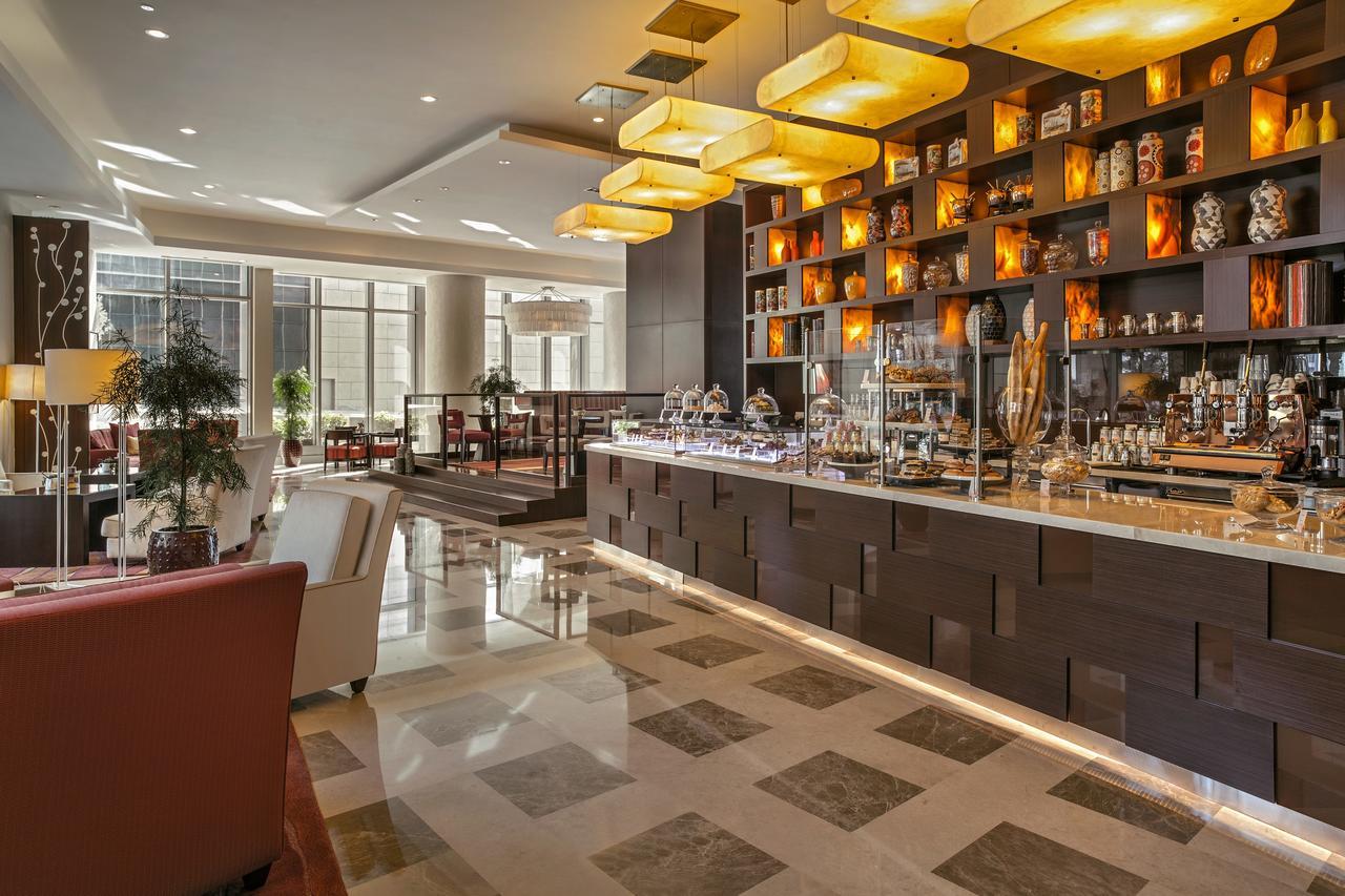 City Centre Rotana Доха Екстериор снимка The lobby bar